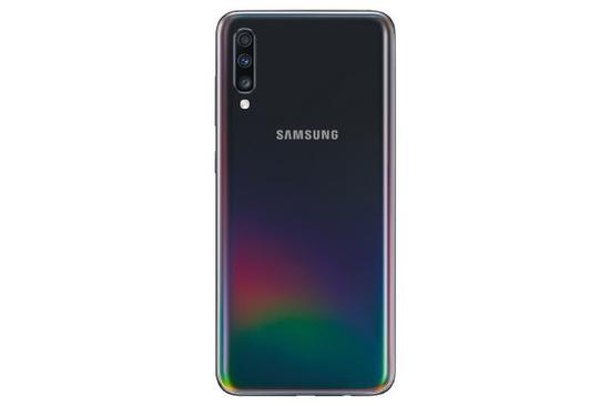 三星Galaxy A70曝光 水滴全面屏/后置三攝像頭