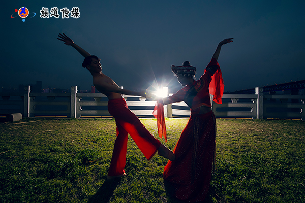 中國舞蹈家夏冰