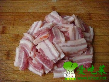家常菜油渣春菜煲的做法