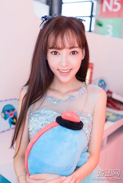 С˽ShowgirlD ꡰ֡ٵ